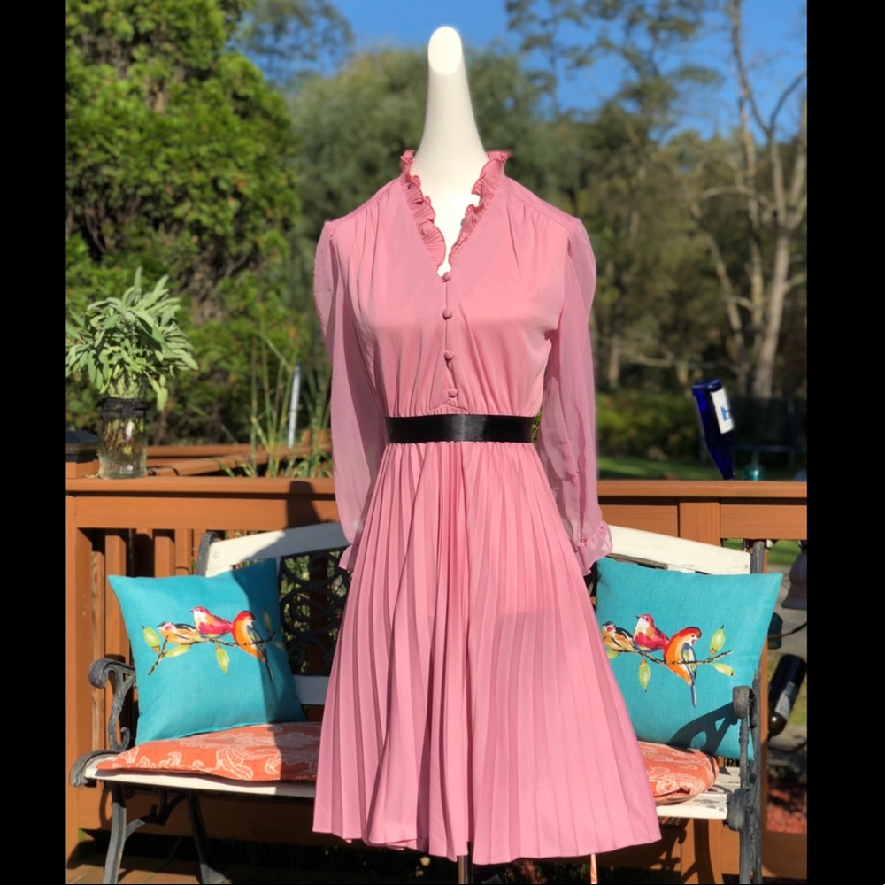 1970’s Montgomery Wards mauve polyester dress.